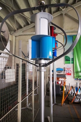 Energia alternatywna Q Turbina wiatrowa 96V 5KW Turbina wiatrowa z magnesami trwałymi 3Ph Ostrze ze stopu aluminium
