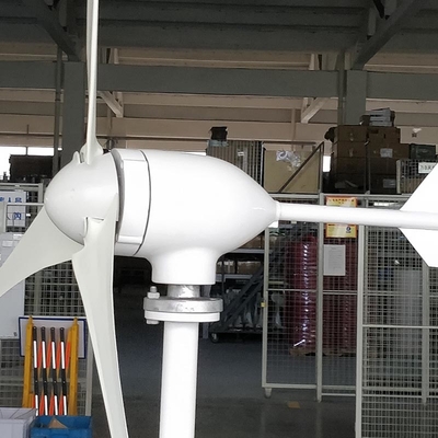 Biała mała pozioma turbina wiatrowa do użytku domowego 600W 800W 1000W 12V 24V 48V
