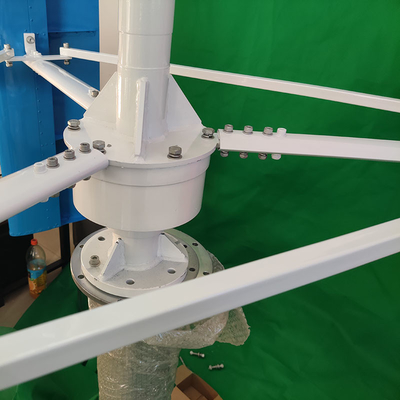 10000 W Małe pionowe łopaty turbin wiatrowych Trzy certyfikat CE ze stopu aluminium