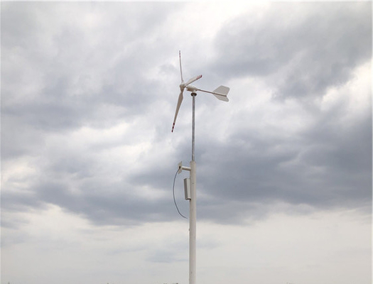 3KW 5KW Poziome połączenie kołnierzowe turbiny wiatrowej Ostrze z włókna szklanego