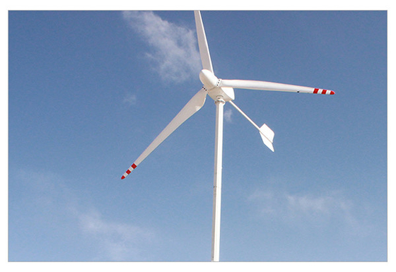 5KW 10KW HAWT Konstrukcja turbiny wiatrowej 220V Off Grid Pozioma turbina wiatrowa z wirnikiem